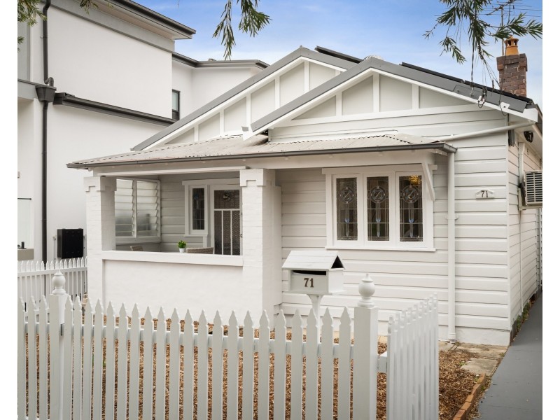 71 Fleet Street, Carlton NSW 2218