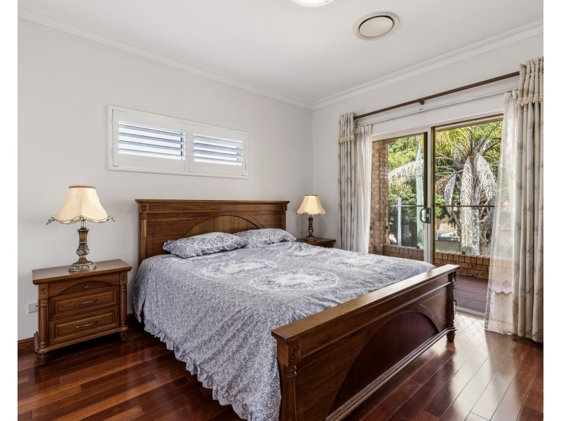 8 Loader Avenue, Beverly Hills NSW 2209