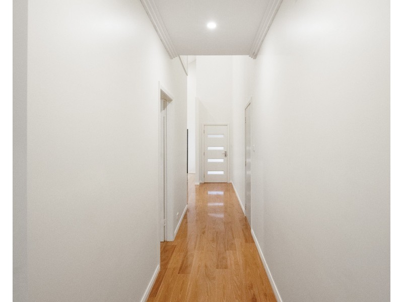 42a McMillan Avenue, Sandringham NSW 2219