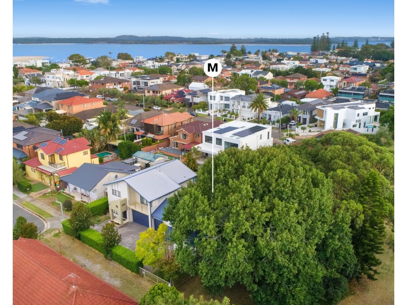 42a McMillan Avenue, Sandringham NSW 2219