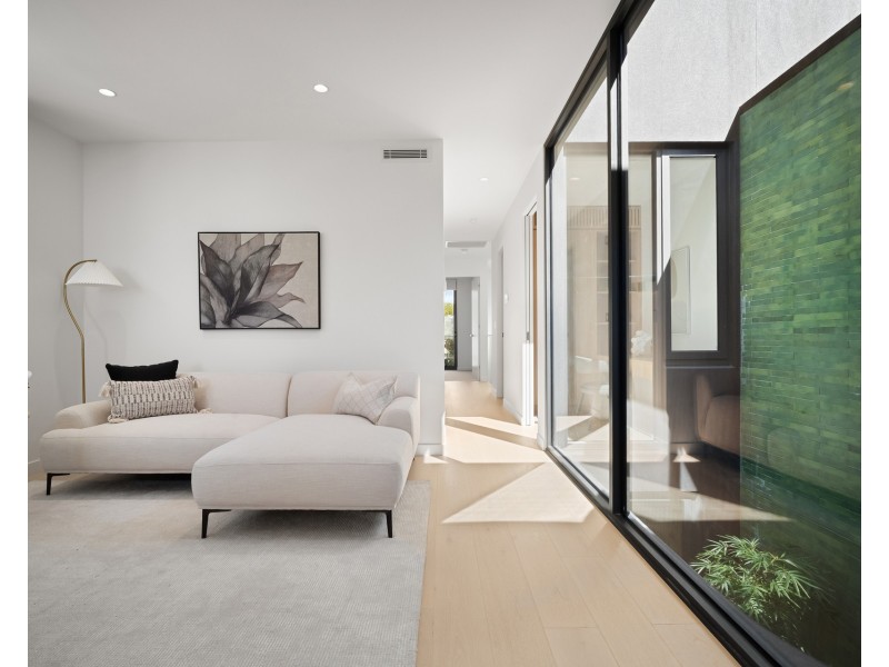 110b Woodlands Road, Taren Point NSW 2229