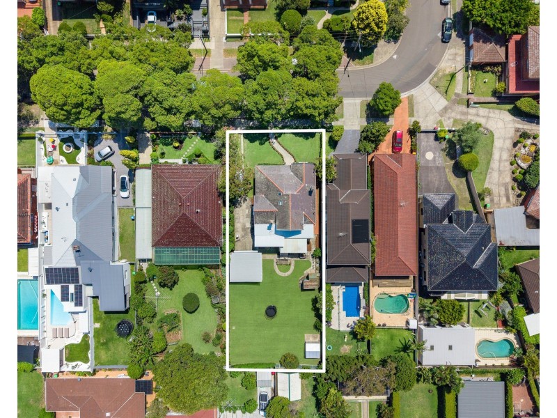 12 Harris Street, Sans Souci NSW 2219