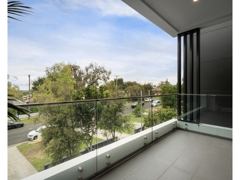 17a Milburn Road, Gymea NSW 2227