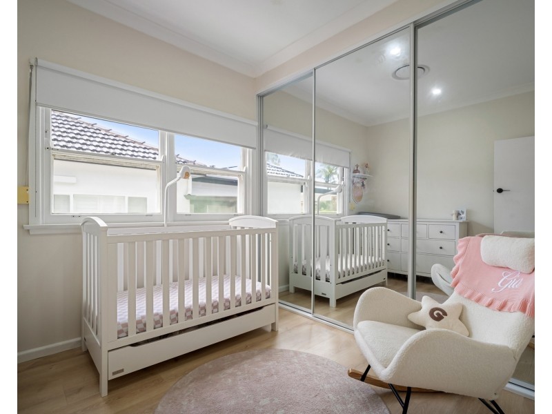 5 Beale Crescent, Peakhurst NSW 2210