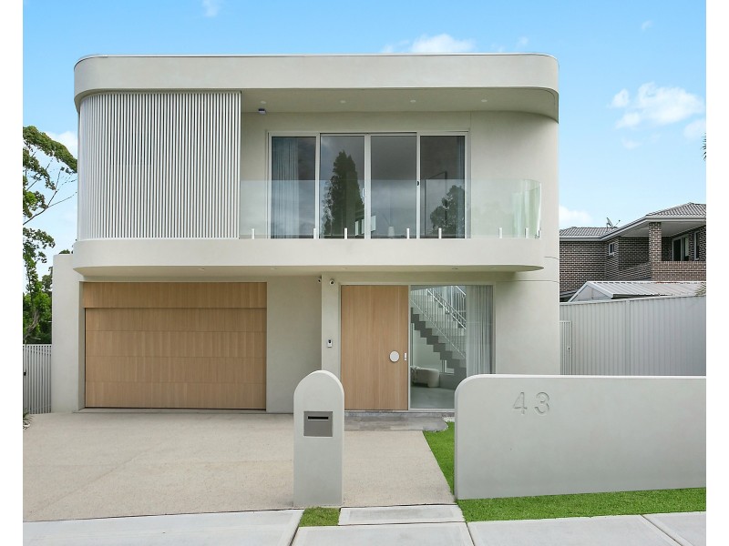 43 Stoddart Street, Roselands NSW 2196