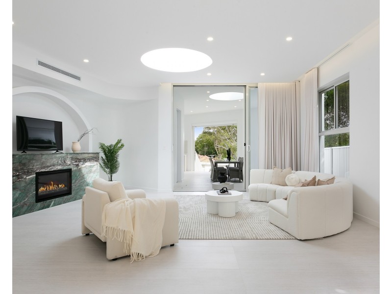 43 Stoddart Street, Roselands NSW 2196