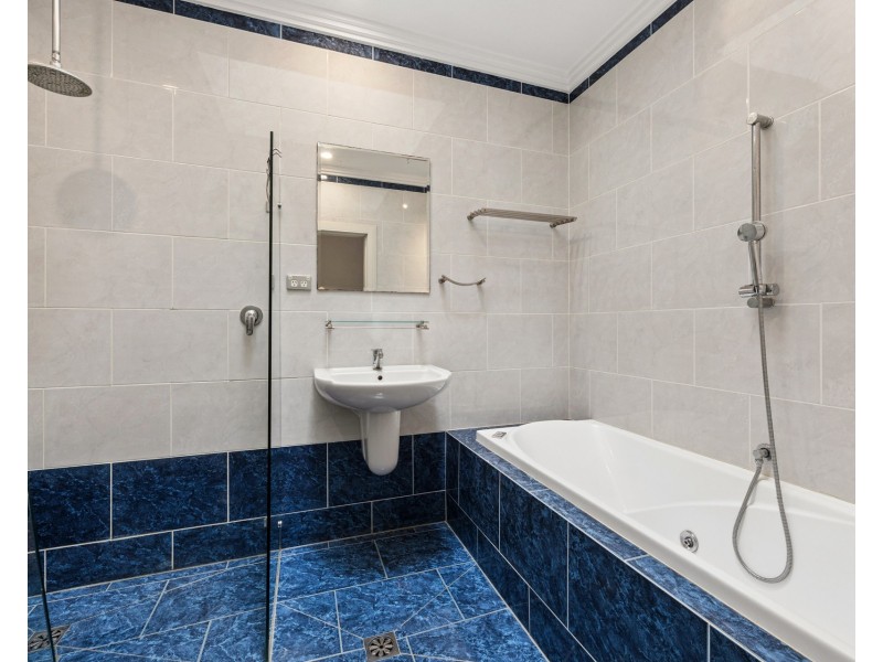 6A Rogers Street, Roselands NSW 2196