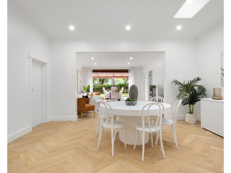 17 Kings Road, Brighton-le-sands NSW 2216