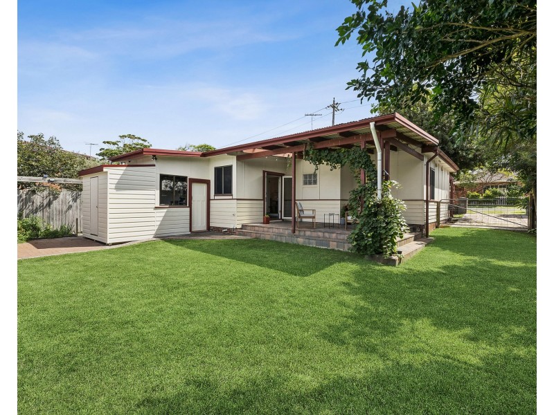 28 Colvin Avenue, Carlton NSW 2218