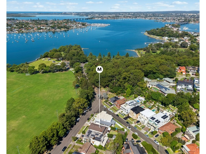 99 Carwar Avenue, Carss Park NSW 2221