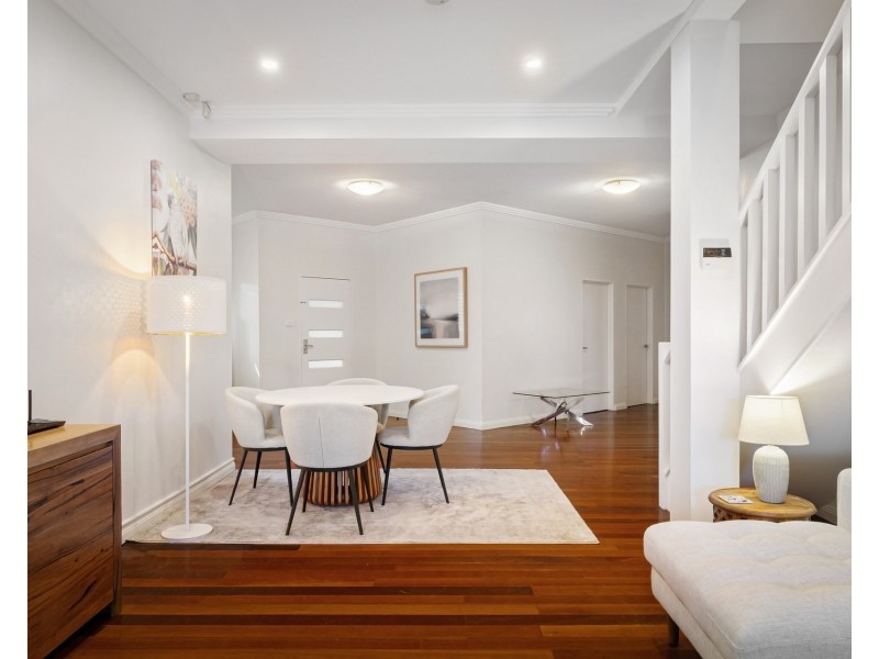 2/3 Richmond Avenue, Sylvania Waters NSW 2224