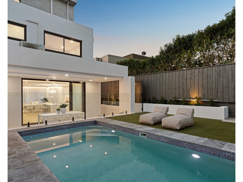 1/6 Holt Road, Taren Point NSW 2229