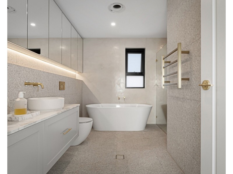 1/6 Holt Road, Taren Point NSW 2229