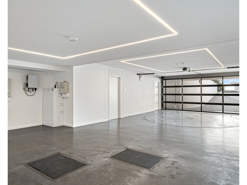 1/6 Holt Road, Taren Point NSW 2229