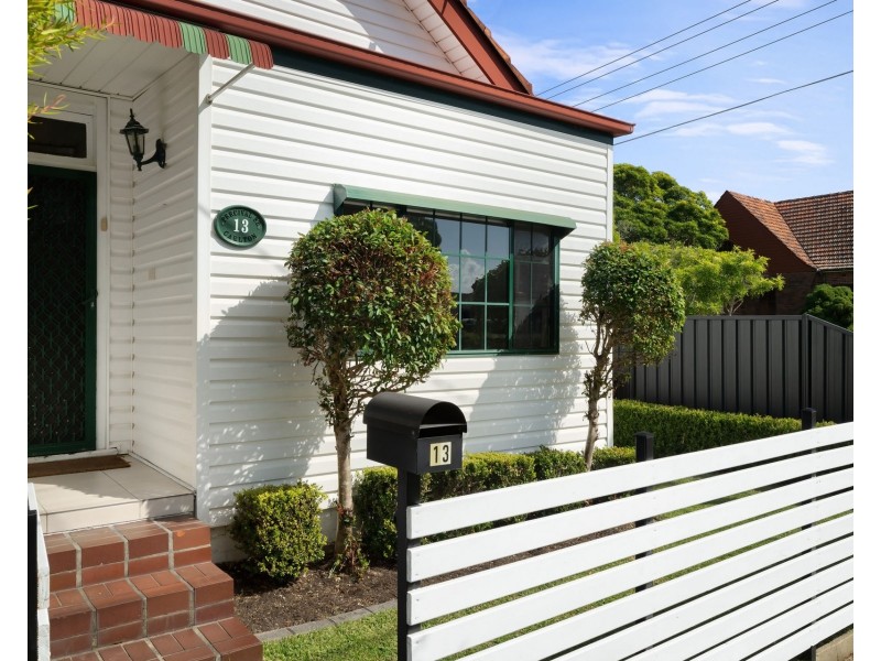 13 Percival Street, Carlton NSW 2218