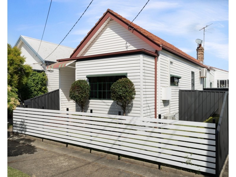 13 Percival Street, Carlton NSW 2218