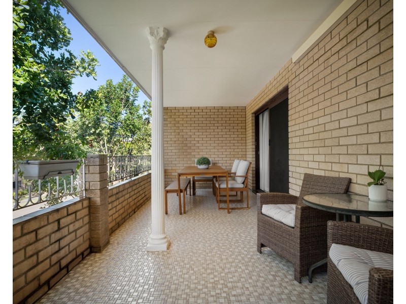 6/1 Shaftesbury Street, Carlton NSW 2218