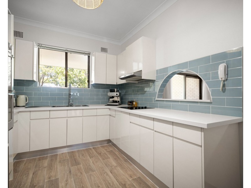 6/1 Shaftesbury Street, Carlton NSW 2218