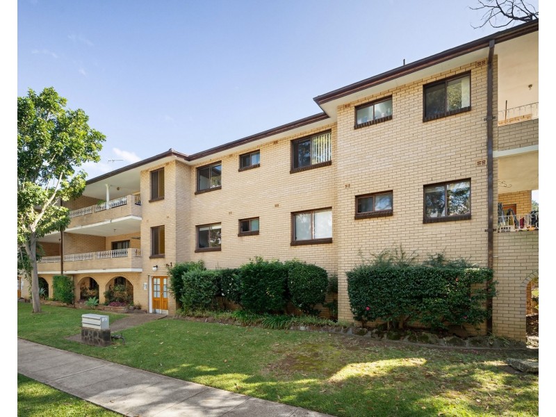 6/1 Shaftesbury Street, Carlton NSW 2218