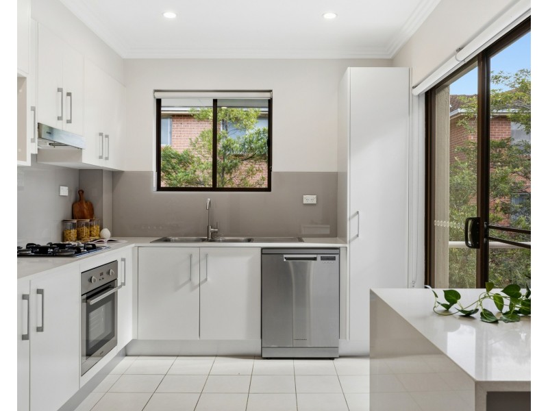 12/6-8 Banksia Road, Caringbah NSW 2229