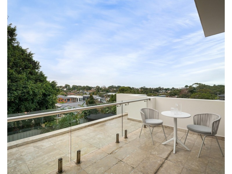 11 Lorna Avenue, Blakehurst NSW 2221