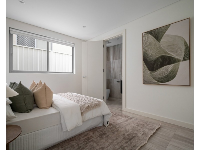 11 Lorna Avenue, Blakehurst NSW 2221