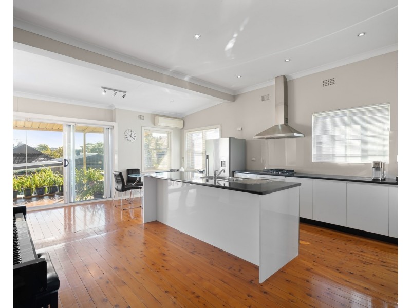 32 Mutch Avenue, Kyeemagh NSW 2216
