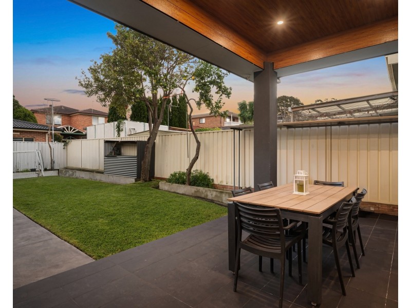 85 Grey Street, Carlton NSW 2218