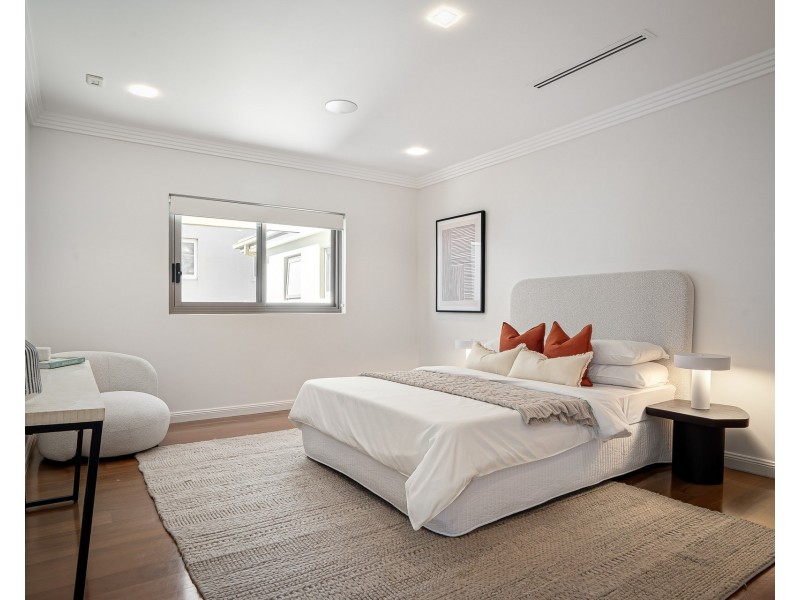 36 The Grand Parade, Brighton-le-sands NSW 2216