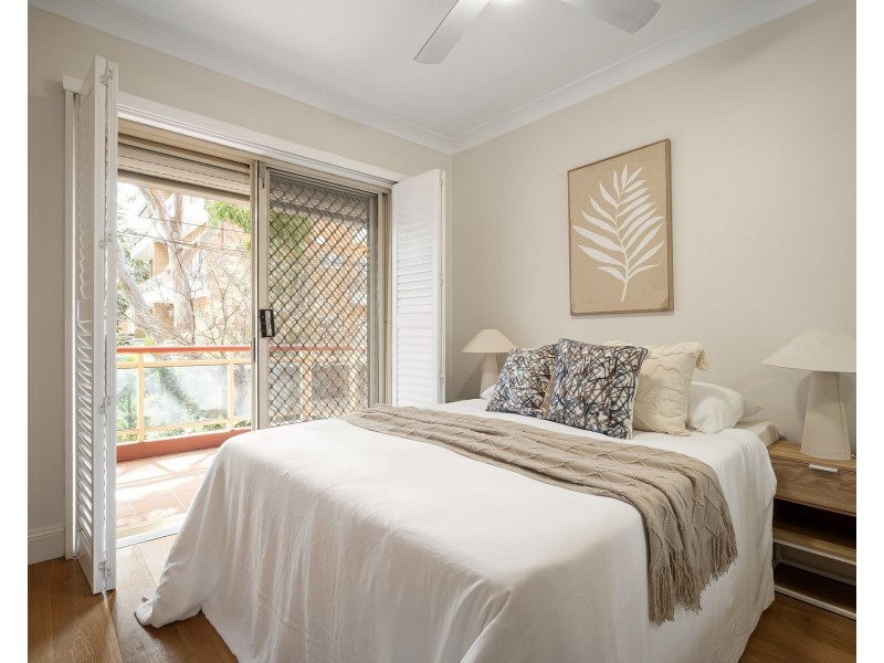 2/144 Russell Avenue, Dolls Point NSW 2219