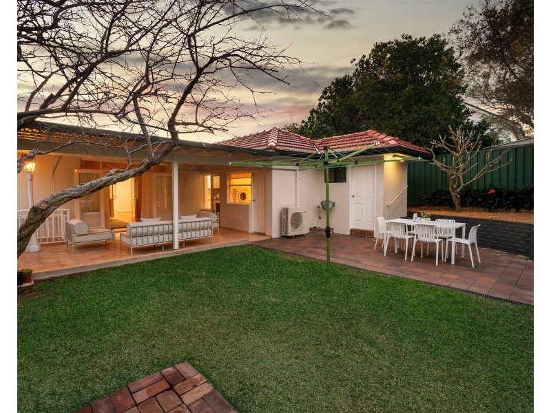 2 Palmer Crescent, Bexley NSW 2207