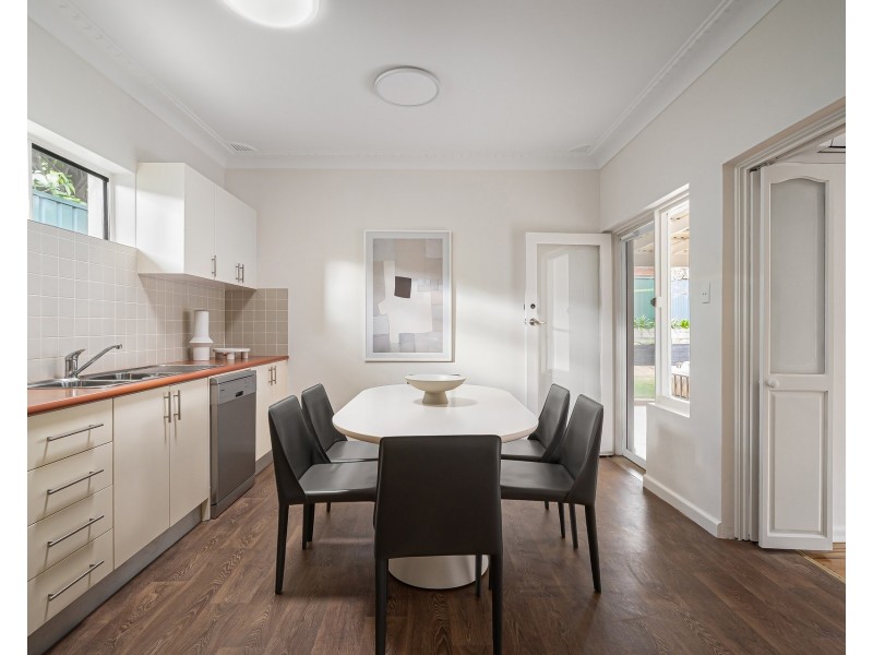 2 Palmer Crescent, Bexley NSW 2207