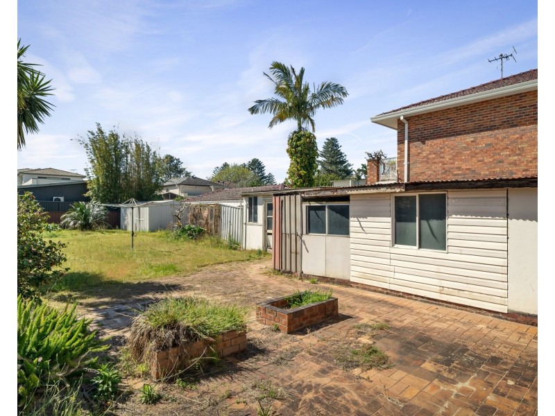 3 Bath Street, Monterey NSW 2217