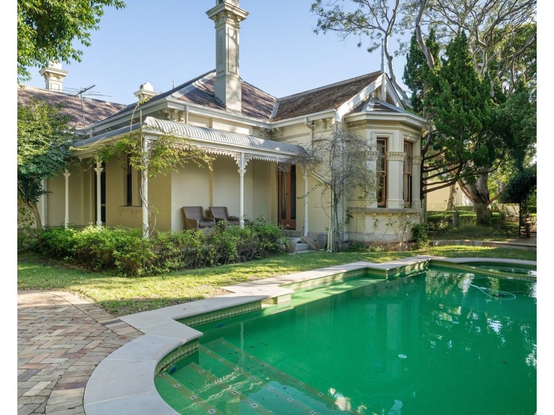 12 Dalkeith Street, Sans Souci NSW 2219