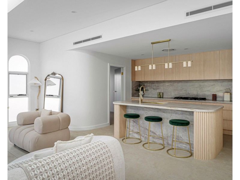 4 Burradoo Road, Beverly Hills NSW 2209