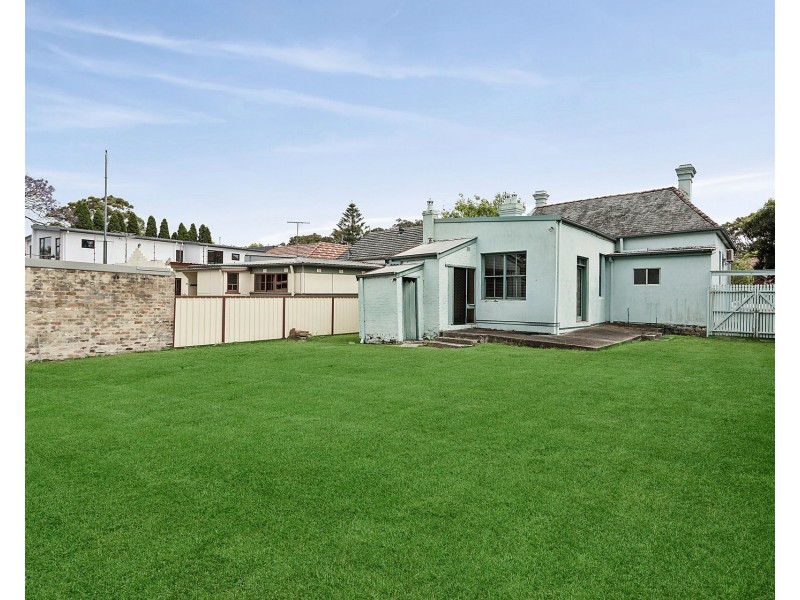 208 Forest Road, Arncliffe NSW 2205