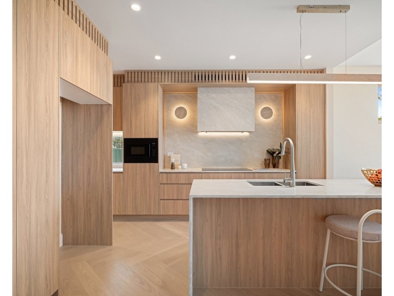 12a MacFarlane Parade, Sylvania NSW 2224
