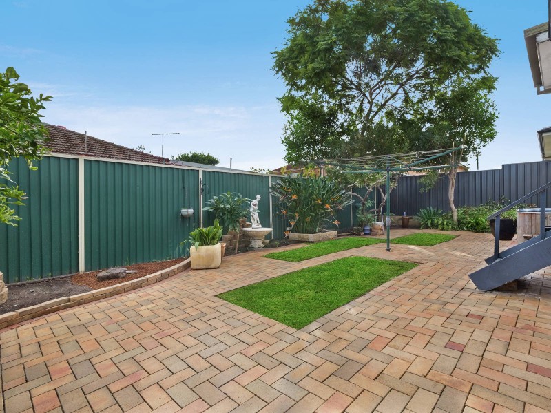19 Daisy Street, Roselands NSW 2196