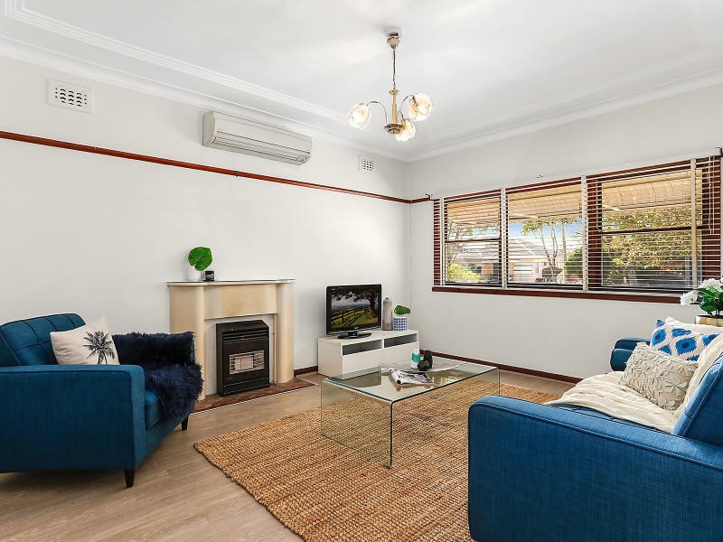 12 Rivenoak Avenue, Padstow NSW 2211