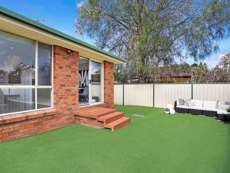 33a Ronald Street, Padstow NSW 2211