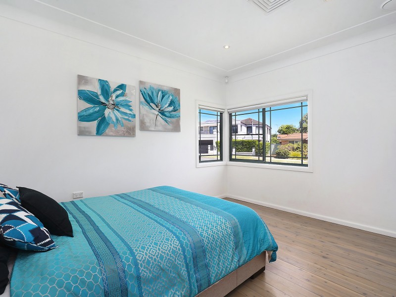 64 Alamein Road, Revesby Heights NSW 2212