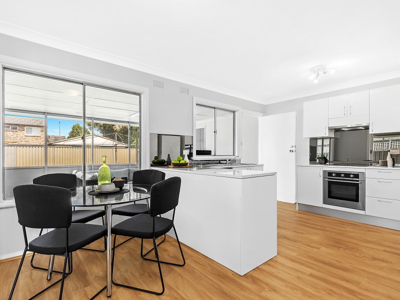 44 Bullecourt Avenue, Milperra NSW 2214