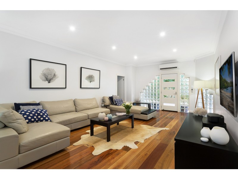 7 Waratah Street, Blakehurst NSW 2221