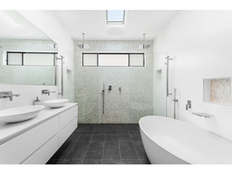 60 Central Road, Beverly Hills NSW 2209