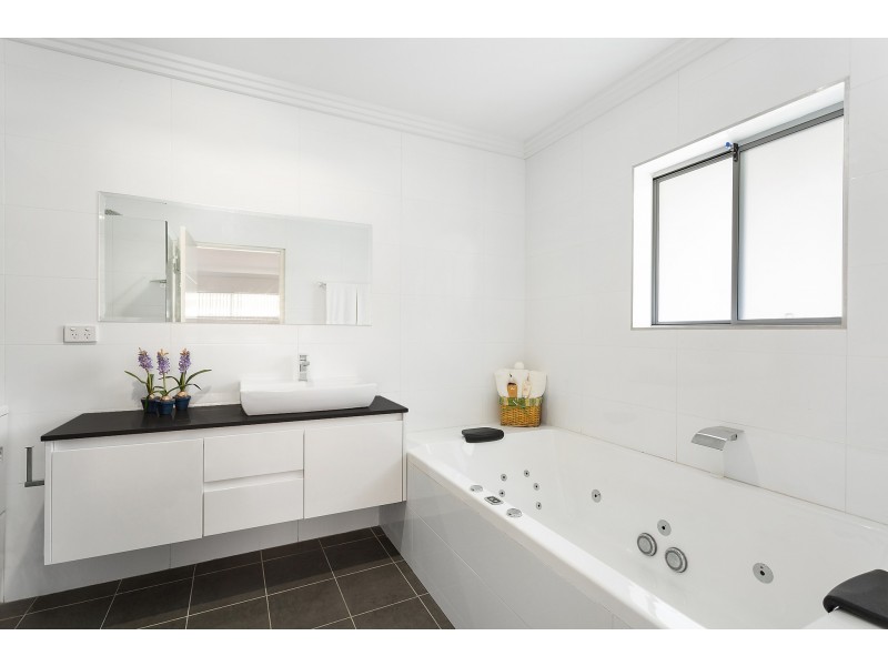 14 Warraba Street, Hurstville NSW 2220