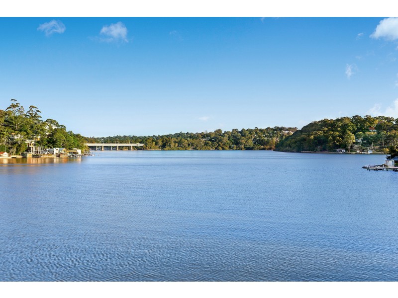 66 Lansdowne Parade, Oatley NSW 2223