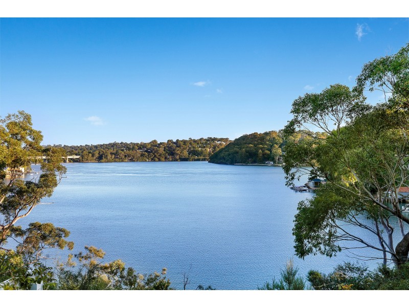 66 Lansdowne Parade, Oatley NSW 2223