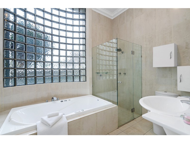 23 Whitfield Parade, Hurstville Grove NSW 2220