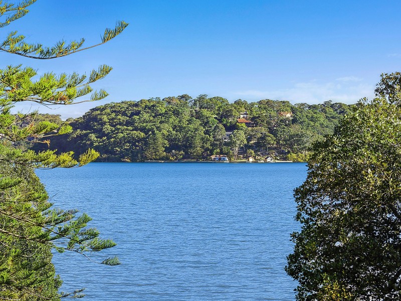 8 Llewellyn Street, Oatley NSW 2223