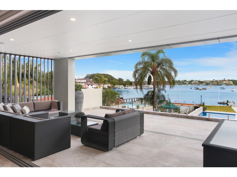 16 Townson Street, Blakehurst NSW 2221